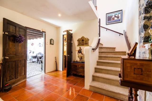 CityMax antigua vende casa en residencial de Antigua Guatemala - Miniatura 8
