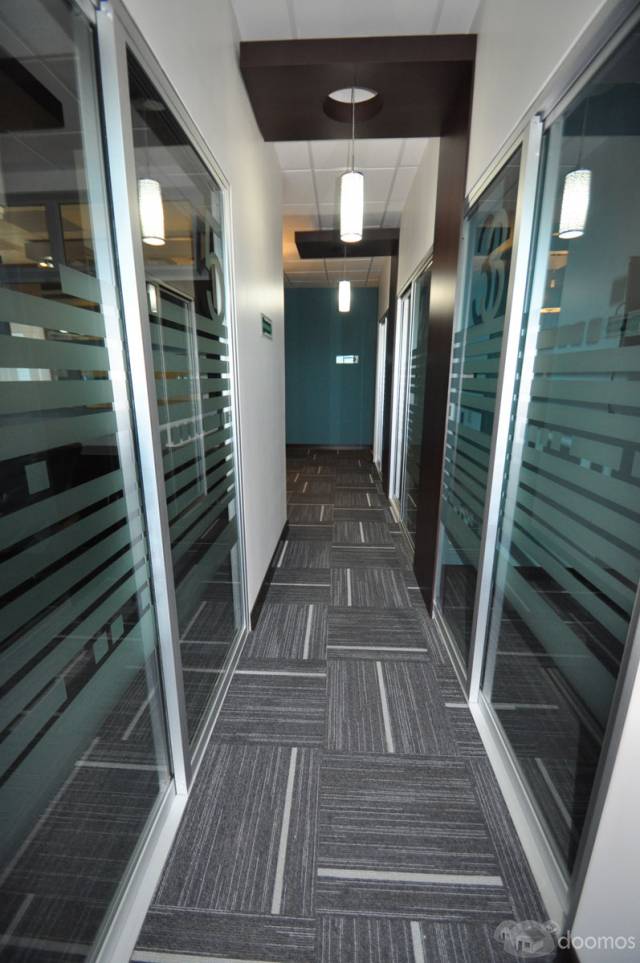 Oficinas en Zona Pradera totalmente equipadas para estrenar - Miniatura 7