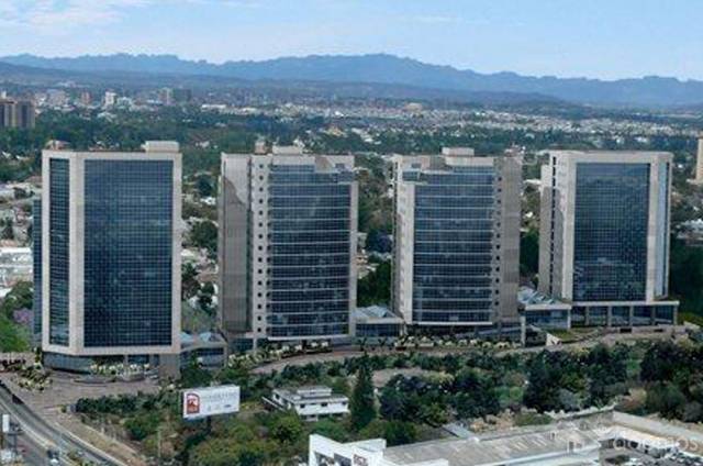 Oficinas en Zona Pradera totalmente equipadas para estrenar - Miniatura 9