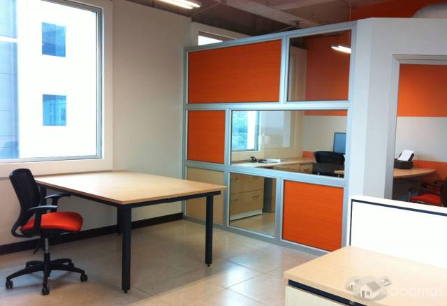 Oficinas en Zona Pradera totalmente equipadas para estrenar - Miniatura 6