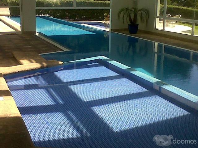 Casa en exclusivo condo - Image 2