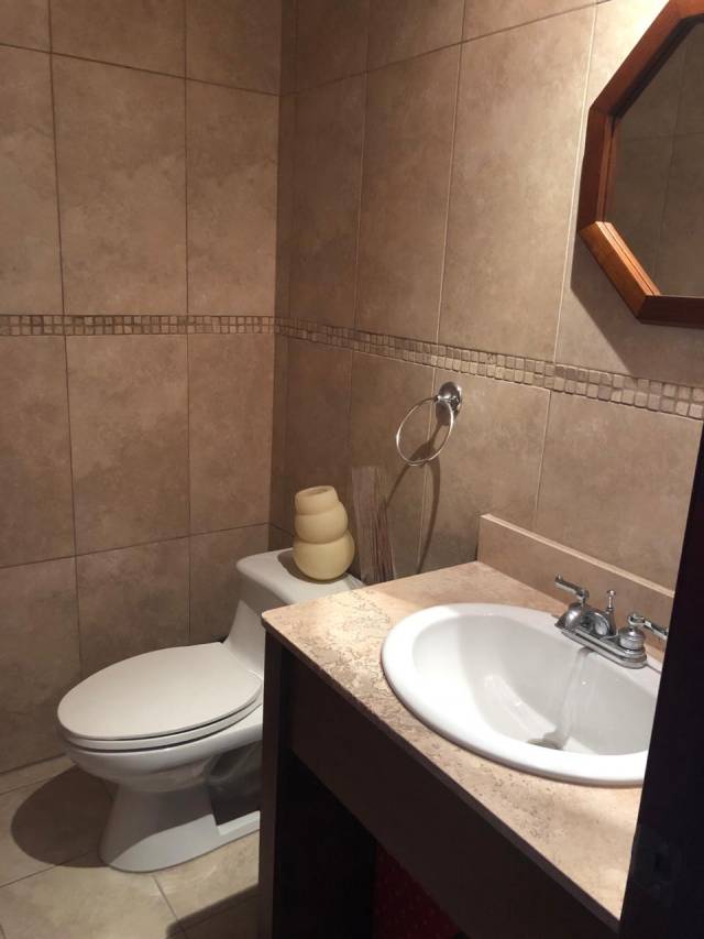 APARTAMENTO EN VENTA EN LAS PILAS ZONA 15 - Image 3