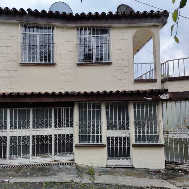 Venta de Casa Terrazas de San Cristobal - Image 5