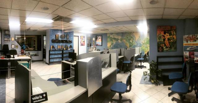 Hermosa oficina en Edificio Avenida zona 10 - Miniatura 4