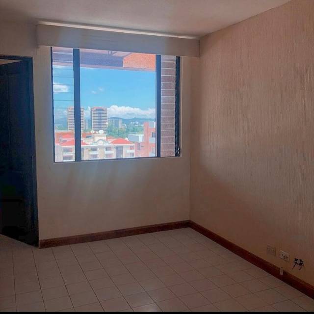 Apartamento Via Maris zona 10 - Image 4