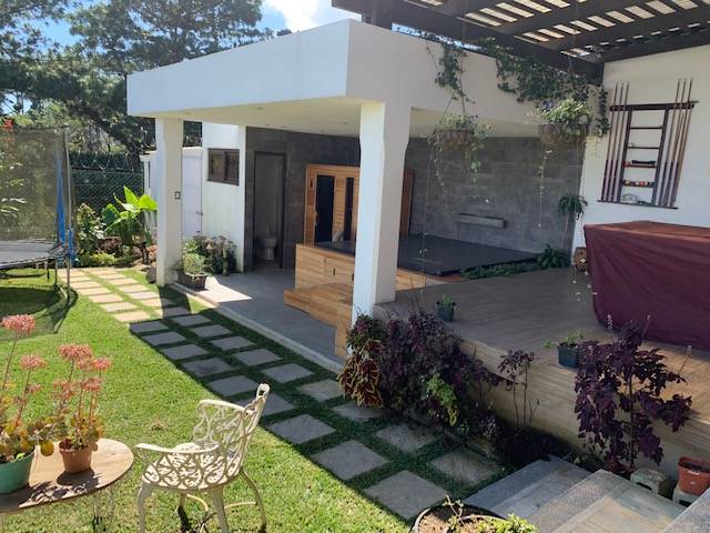 Renta casa en Montebello, con habitación completa en primer nivel - Image 3