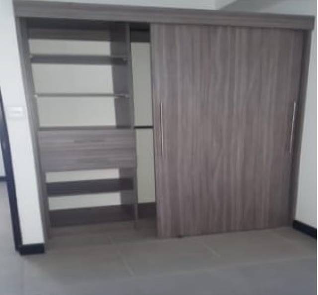 Renta de apartamento en zona 16 - Image 4