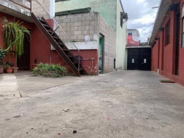 CityMax Antigua renta casa amplia en Chimaltenango - Miniatura 4