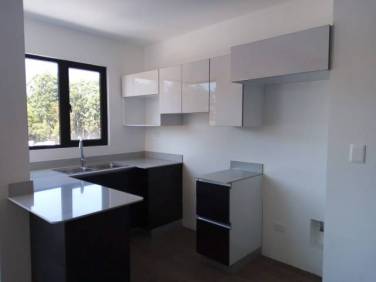Alquiler apartamento nuevo en zona 16 - Image 1