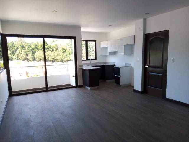 Alquiler apartamento nuevo en zona 16 - Image 4