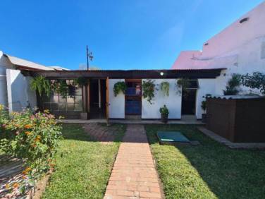 CityMax Antigua renta casa ideal para negocio en Antigua Guatemala - Image 1