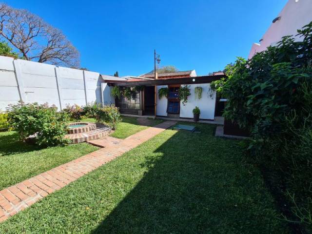 CityMax Antigua renta casa ideal para negocio en Antigua Guatemala - Image 3