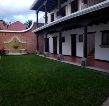 CityMax Antigua Venta casa cerca al casco de Antigua Guatemala - Image 1