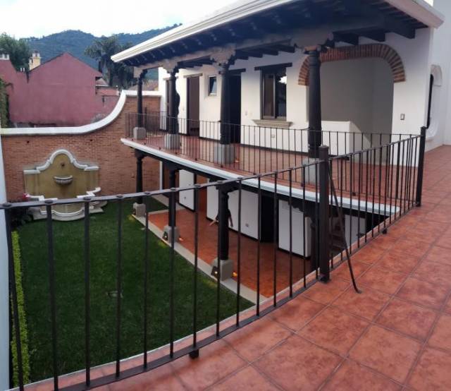 CityMax Antigua Venta casa cerca al casco de Antigua Guatemala - Image 4