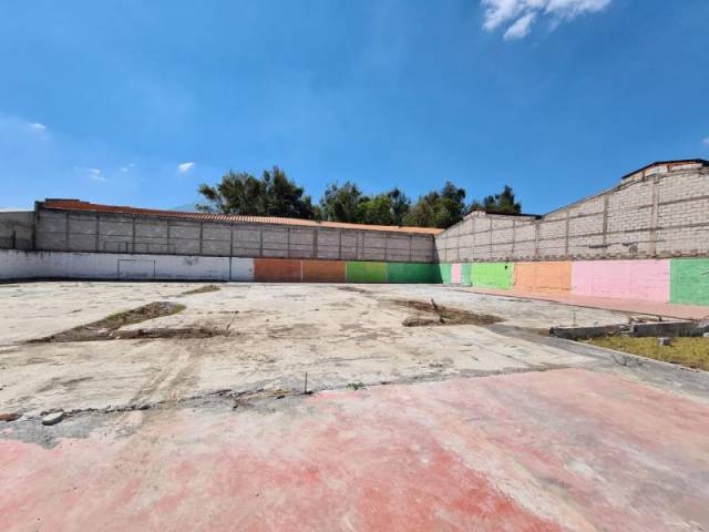 CityMax Antigua renta terreno amplio en Antigua Guatemala - Miniatura 4