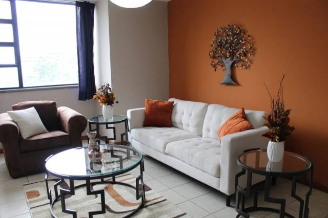 Alquiler apartamento amueblado en zona 14, ideal parejas y solteros - Image 5