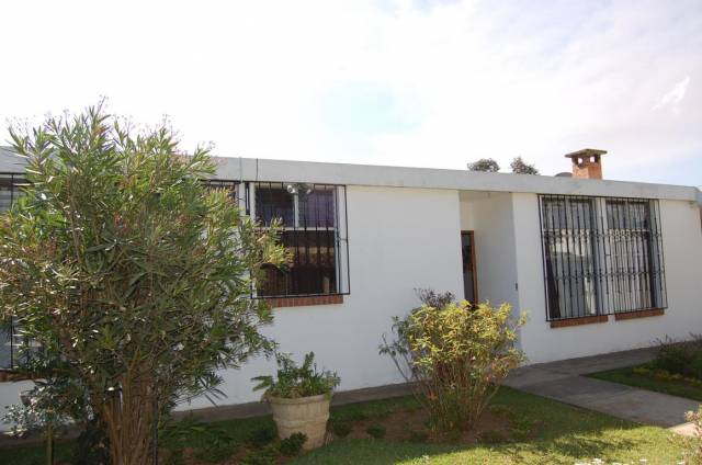 CityMax Antigua renta casa en Residencial Los Alpes, San Lucas Sacatepéquez - Image 2