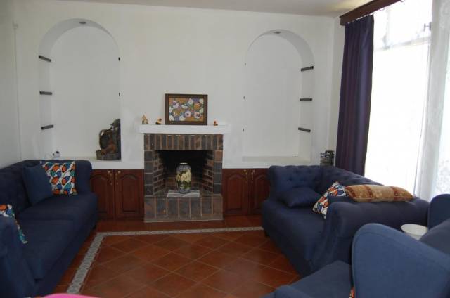 CityMax Antigua renta casa en Residencial Los Alpes, San Lucas Sacatepéquez - Image 4
