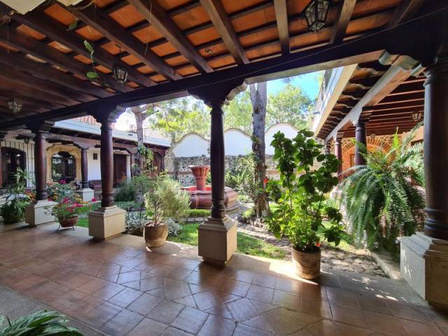 CityMax Antigua renta casa en San Jerónimo, Antigua Guatemala - Image 5