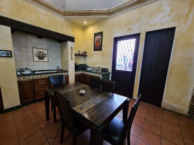 CityMax Antigua renta casa en San Jerónimo, Antigua Guatemala - Miniatura 6