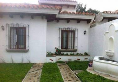 CityMax Antigua renta casa amueblada en Condominio El Cafetal - Image 1