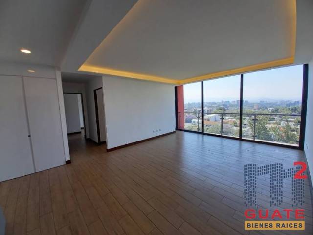 Apartamento de 82.76 m2 de construcción en Venta, Zona 15 - Image 2