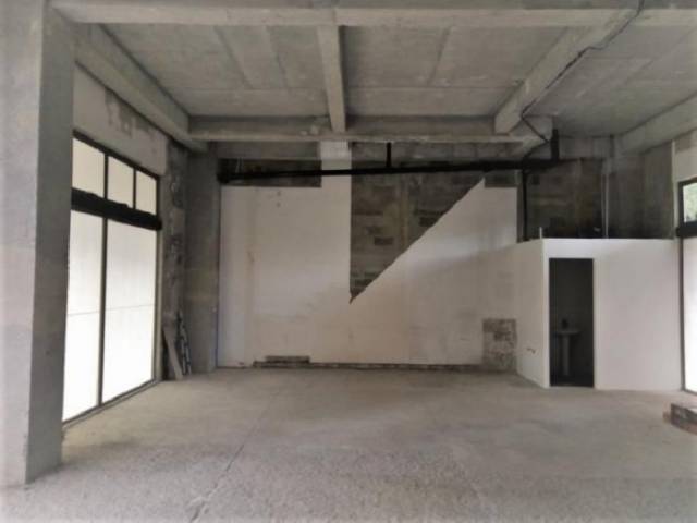 Renta local comercial zona 13 Avenida Las Américas - Miniatura 2