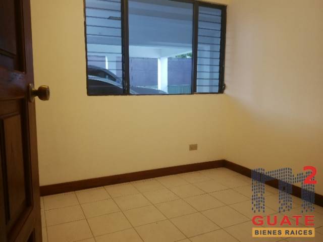 Casa de 330 m2 de construcción,  en Venta Muxbal - Miniatura 4