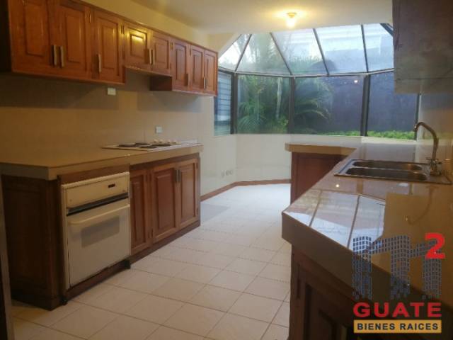 Casa de 330 m2 de construcción,  en Venta Muxbal - Miniatura 8