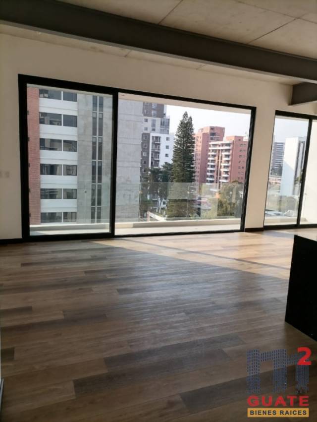 Apartamento de 142 m2 de construcción en Venta, Zona 14 - Miniatura 5