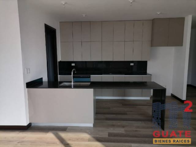 Apartamento de 142 m2 de construcción en Venta, Zona 14 - Miniatura 8