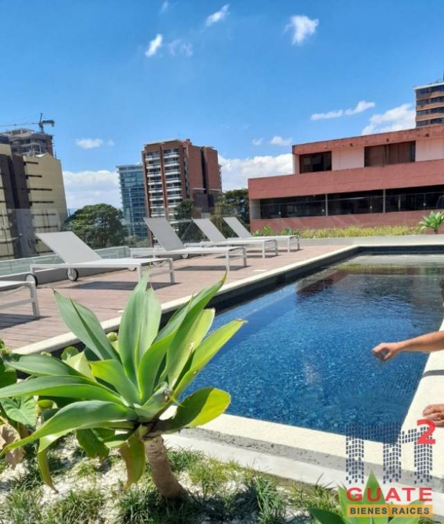 Apartamento de 142 m2 de construcción en Venta, Zona 14 - Miniatura 13