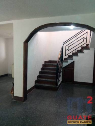 Casa de 144 m2 de construcción en Venta, Mixco - Image 1