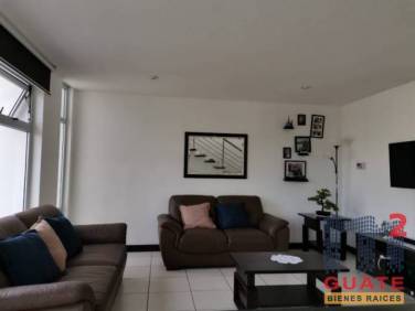 Casa de 172.49 m2 de construcción, en Venta Mixco - Image 1