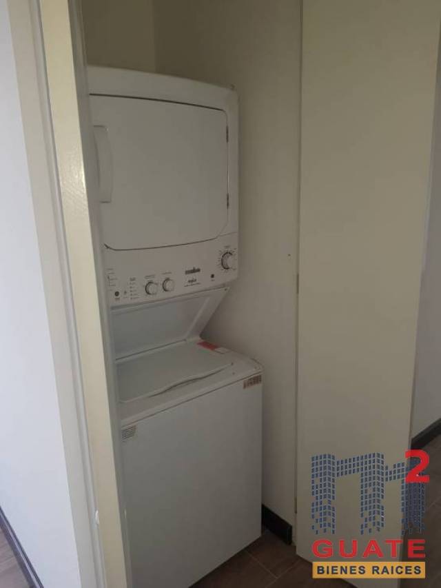 Apartamento de 76 m2 de construcción en Renta, Zona 14 - Miniatura 7