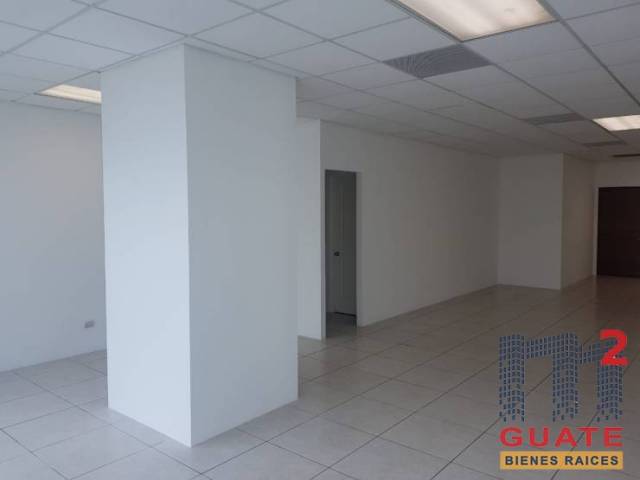 Oficina de 70.37 m2 de construcción en Venta, Zona 10 - Image 4