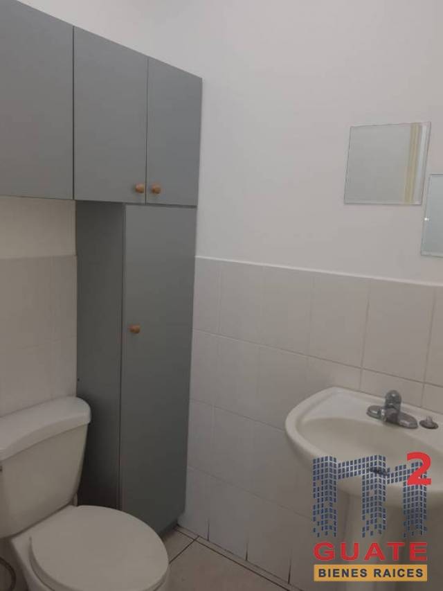 Oficina de 70.37 m2 de construcción en Venta, Zona 10 - Miniatura 6