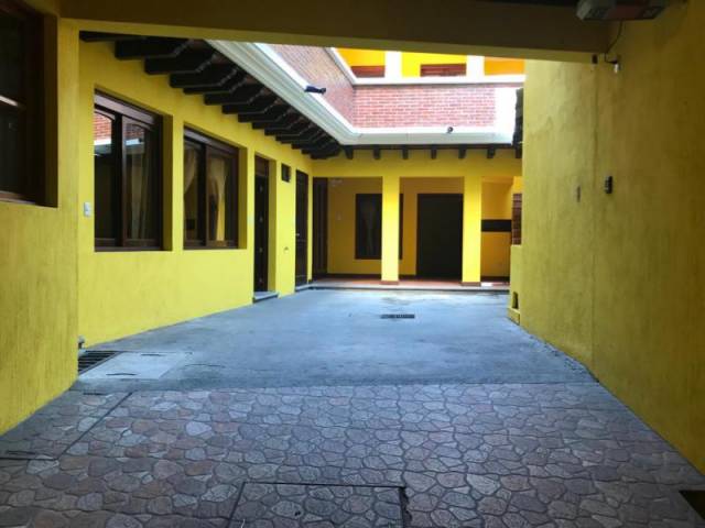 CityMax Antigua renta casa amplia en Jocotenango Sacatepéquez - Miniatura 7