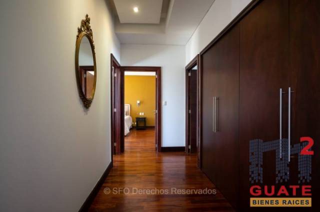 Apartamento de 228 m2 de construcción en Renta, Zona 14 - Image 5