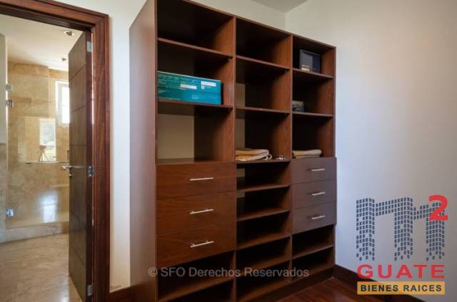 Apartamento de 228 m2 de construcción en Renta, Zona 14 - Miniatura 8
