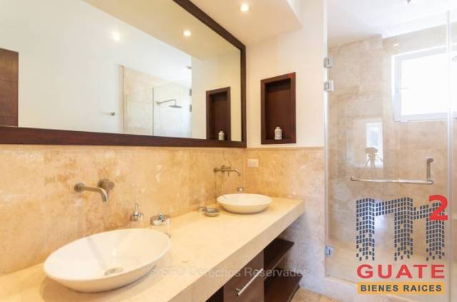 Apartamento de 228 m2 de construcción en Renta, Zona 14 - Miniatura 9