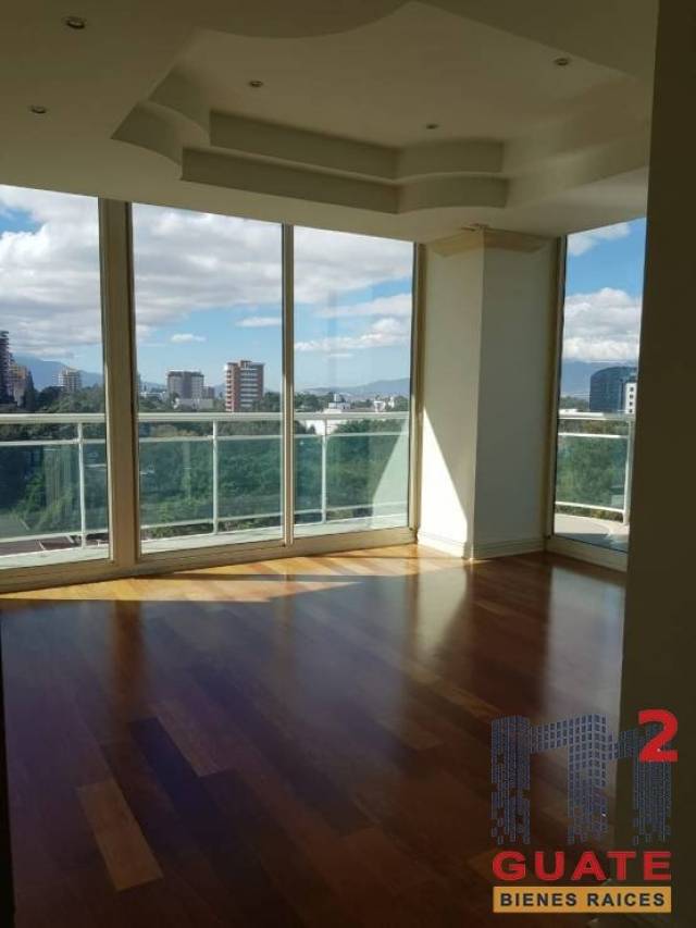 Apartamento de 269 m2 de construcción en Renta, Zona 14 - Image 3