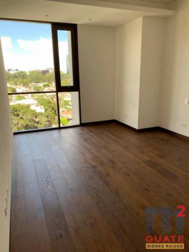 Apartamento de 250 m2 de construcción en Renta, Zona 14