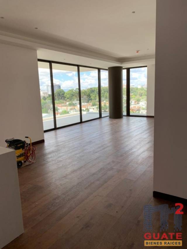 Apartamento de 250 m2 de construcción en Renta, Zona 14 - Image 3