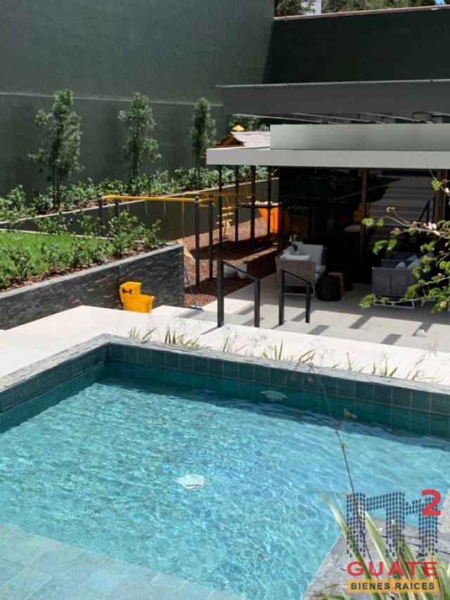 Apartamento de 250 m2 de construcción en Renta, Zona 14 - Miniatura 11