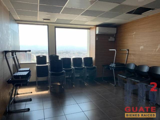Oficina de 346 m2 de construcción en Venta, Zona 11 - Miniatura 5