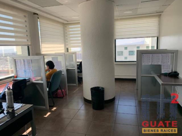 Oficina de 346 m2 de construcción en Renta, Zona 11 - Image 4