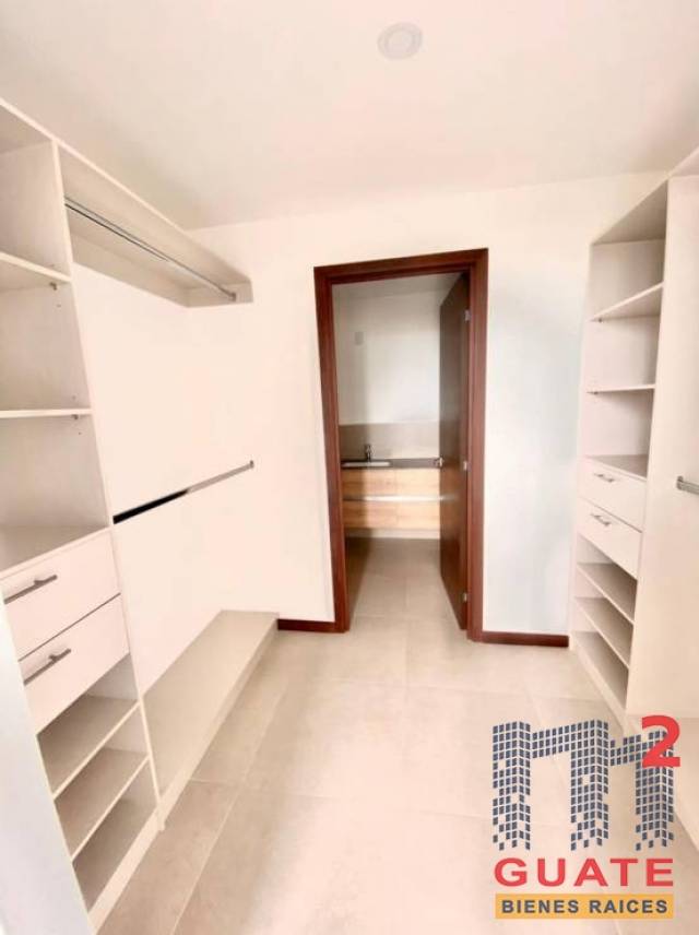 Apartamento de 98 m2 de construcción en Renta, Zona 10 - Miniatura 8