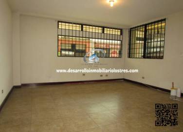 APARTAMENTO EN RENTA ZONA 10 SECTOR CENTRO MEDICO - Image 1