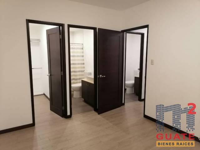Apartamento de 99 m2 de construcción en Renta, Zona 10 - Image 4